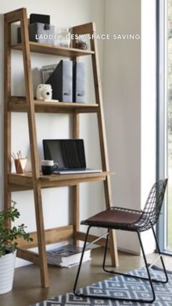 Ladder dek - space saver in a bedroom.